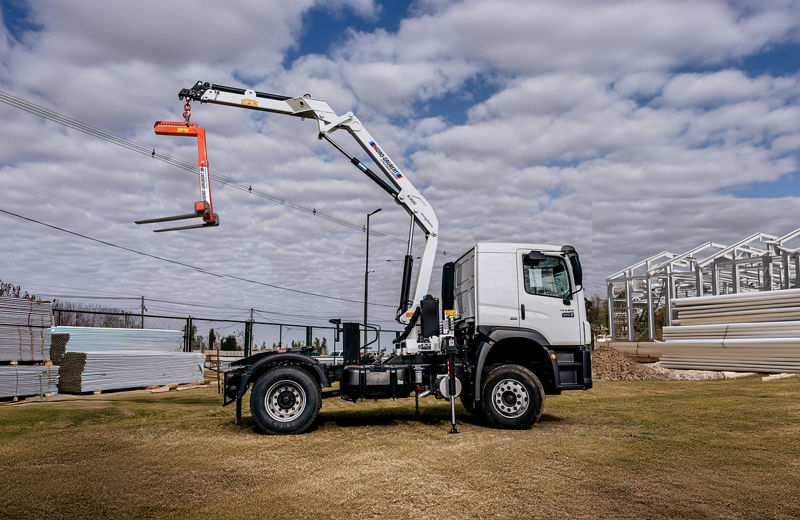 Corralon: mejora tu logística con hidrogrúas